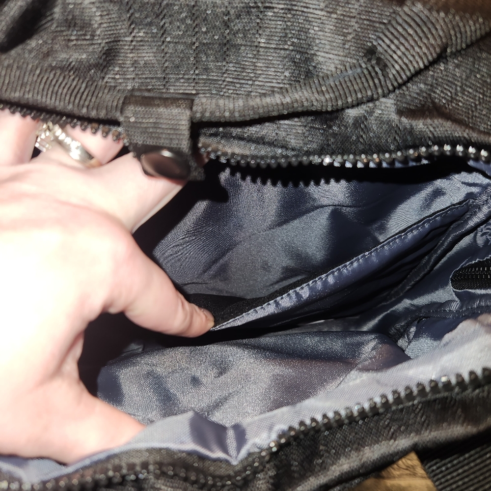 Adidas Black Essentials Backpack - Picture 4 of 7